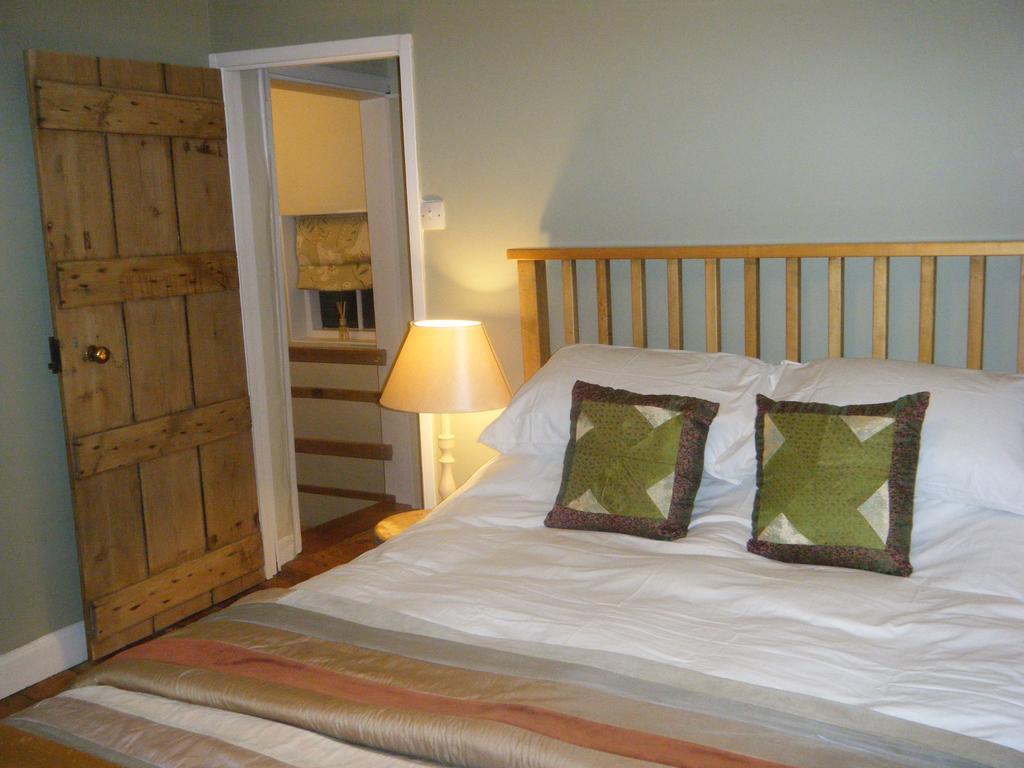 Leggatts Farm Bed & Breakfast Debden Exterior foto